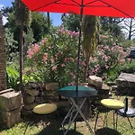 Les Fleurs De Lys, Suites'appart , Entree Et Terrasse Privee Proche De La サン・ジョルジュ・ドレロン