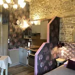 Les Fleurs De Lys, Suites'appart , Entree Et Terrasse Privee Proche De La