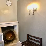 Les Fleurs De Lys, Suites'appart , Entree Et Terrasse Privee Proche De La サン・ジョルジュ・ドレロン