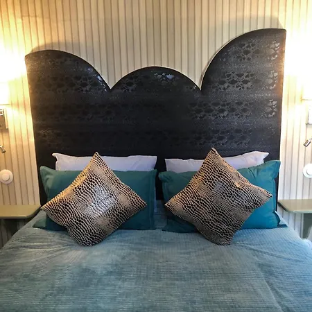 Les Fleurs De Lys, Suites'appart , Entree Et Terrasse Privee Proche De La Apartmán