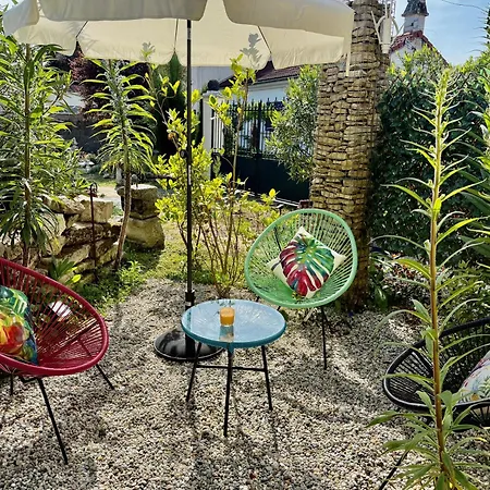 Appartement Les Fleurs De Lys, Suites'appart , Entree Et Terrasse Privee Proche De La