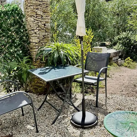 Les Fleurs De Lys, Suites'appart , Entree Et Terrasse Privee Proche De La *