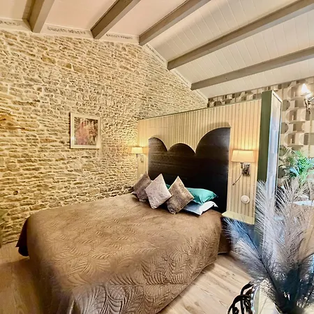 Les Fleurs De Lys, Suites'appart , Entree Et Terrasse Privee Proche De La Saint-Georges-d'Oleron